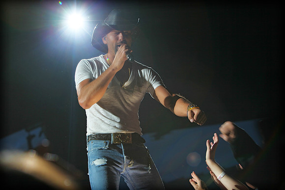 TIM McGRAW 'EMOTIONAL TRAFFIC" TOUR